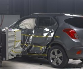 2016 Chevrolet Trax IIHS Side Impact Crash Test Picture